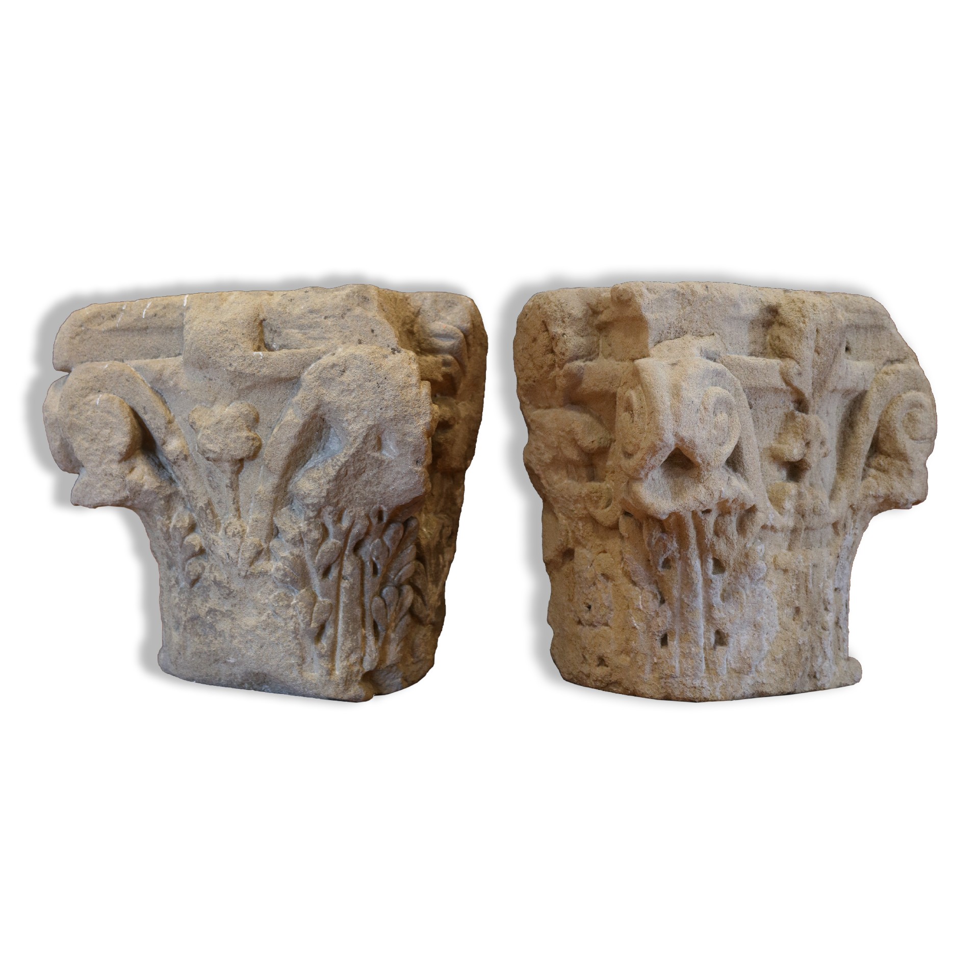 Antica coppia di capitelli in pietra - Capitelli basi per colonne - Architettura - Prodotti - Antichità Fiorillo