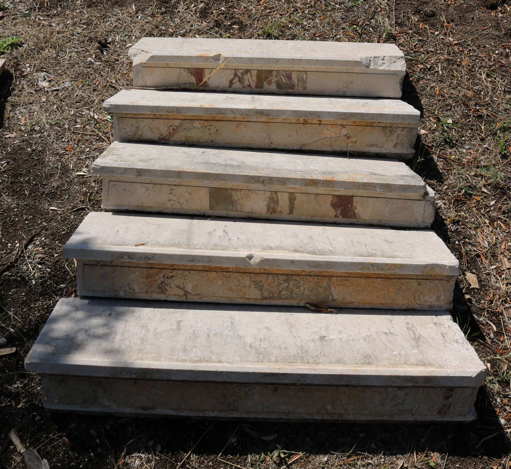 Antica scalinata in marmo. - Scale Antiche - Architettura - Prodotti - Antichità Fiorillo