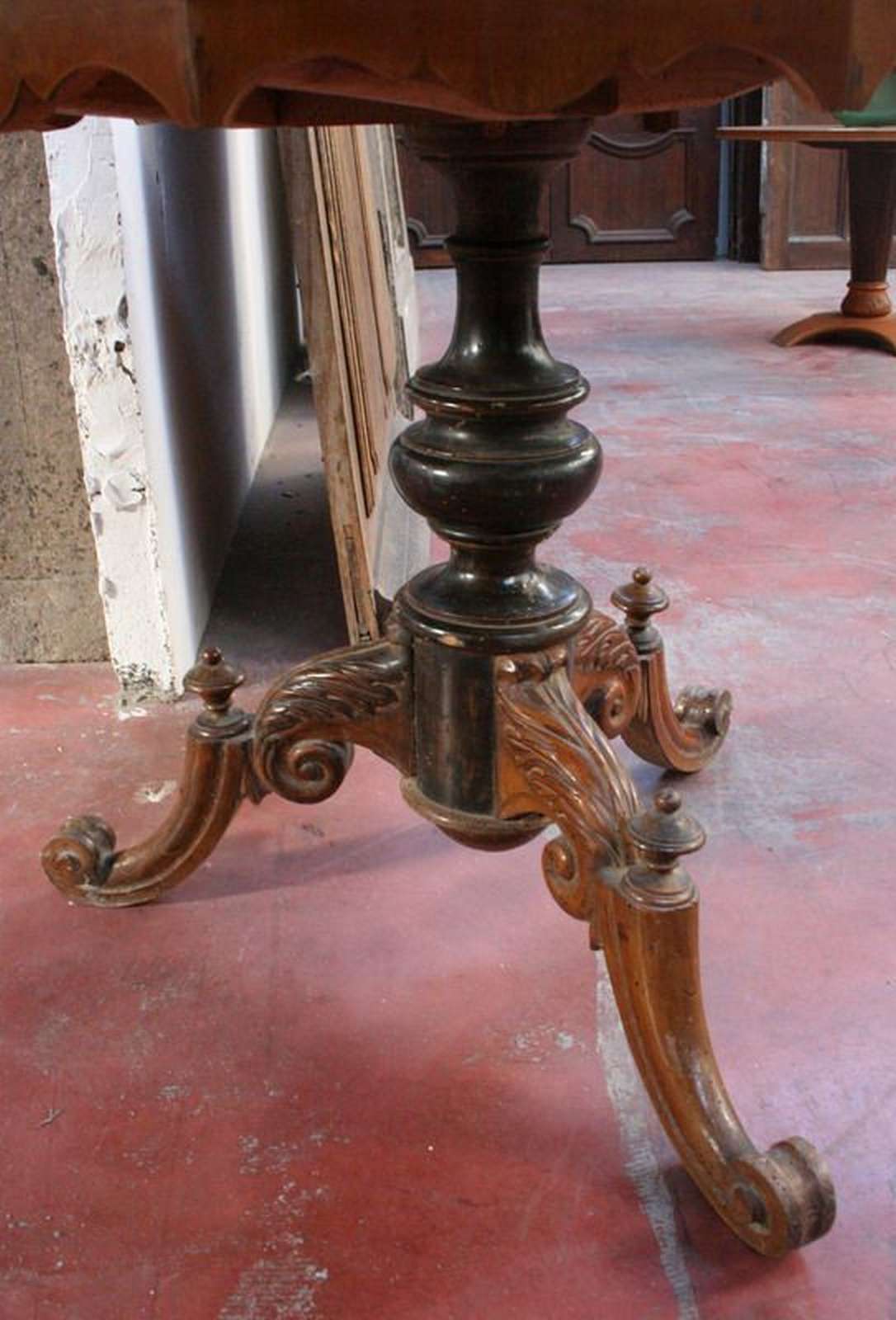 Tavolo antico in legno. Epoca 1800. - 1