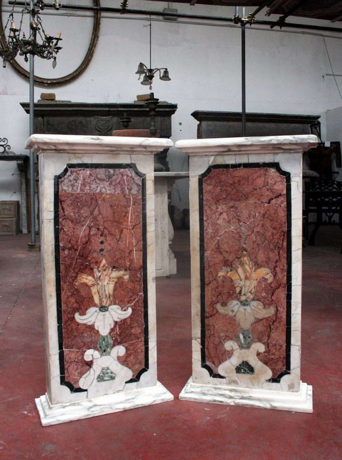 Coppia di antiche basi in marmo. Epoca Luigi XIV. - 1