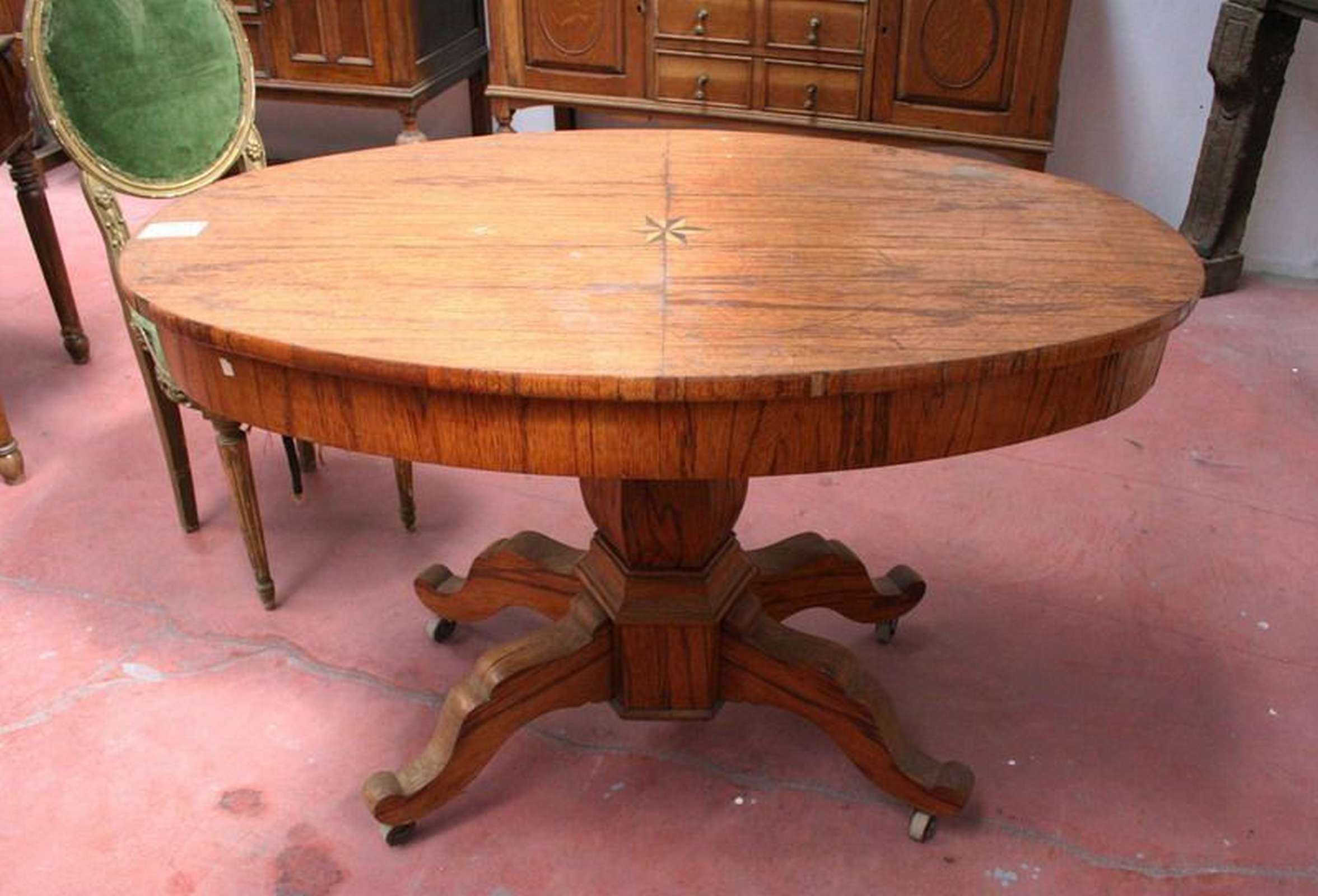 tavolo in legno ovale - 1