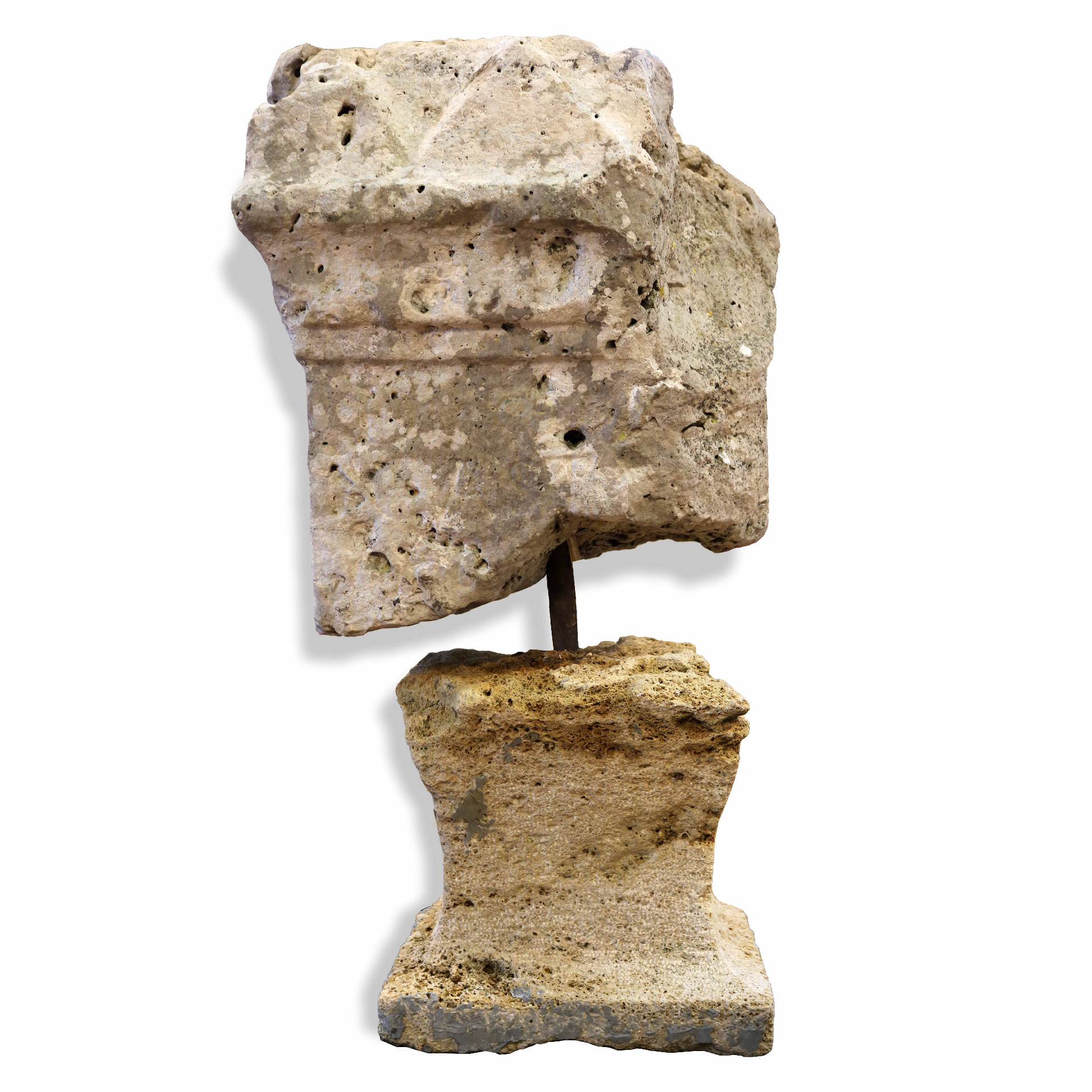 Frammento antico in pietra con base. - Elementi Architettonici - Architettura - Prodotti - Antichità Fiorillo