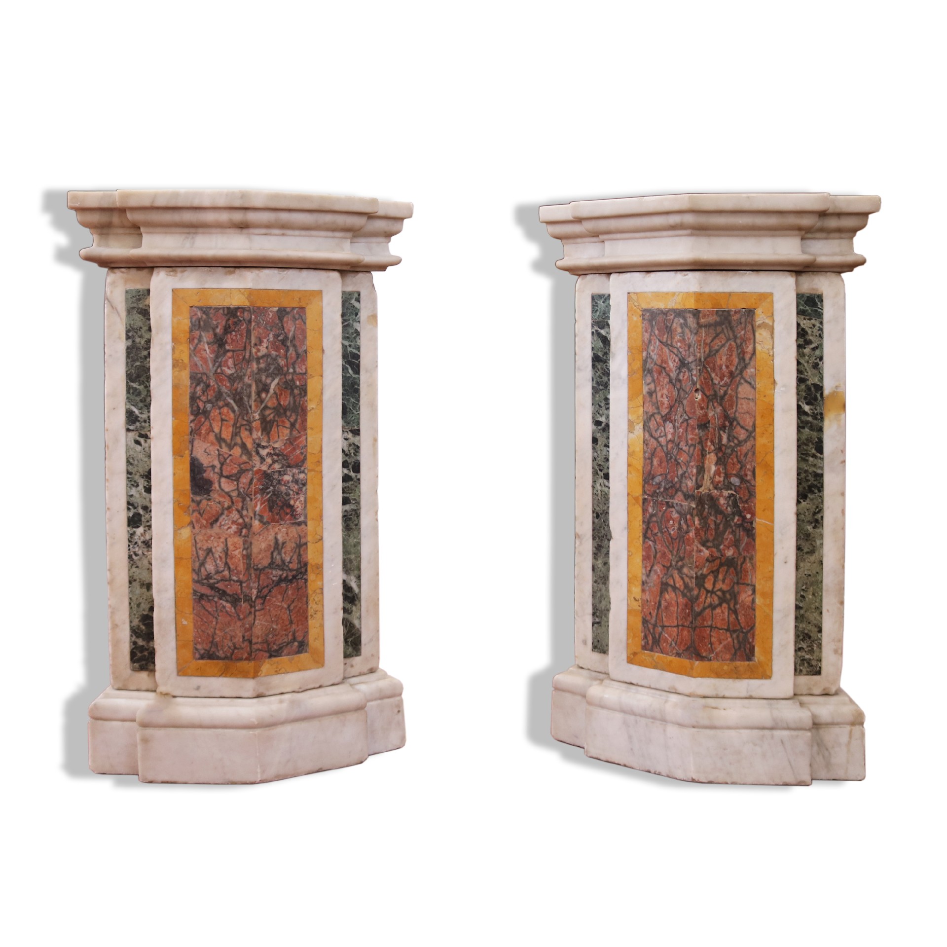 Antica coppia di basi in marmo. - Tavoli in vari materiali - Tavoli e complementi - Prodotti - Antichità Fiorillo