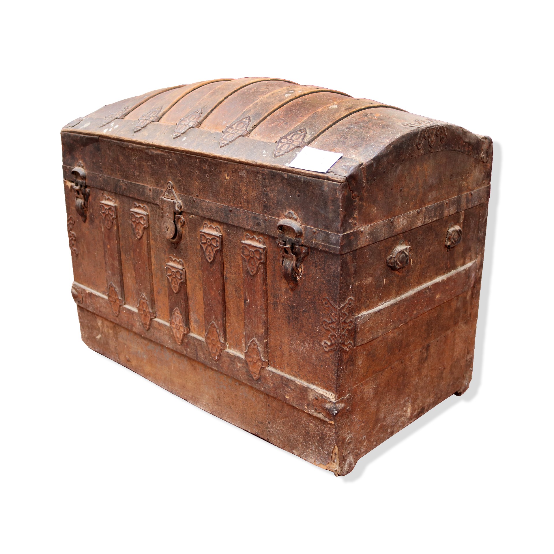 Trunk in wood and iron. - 1