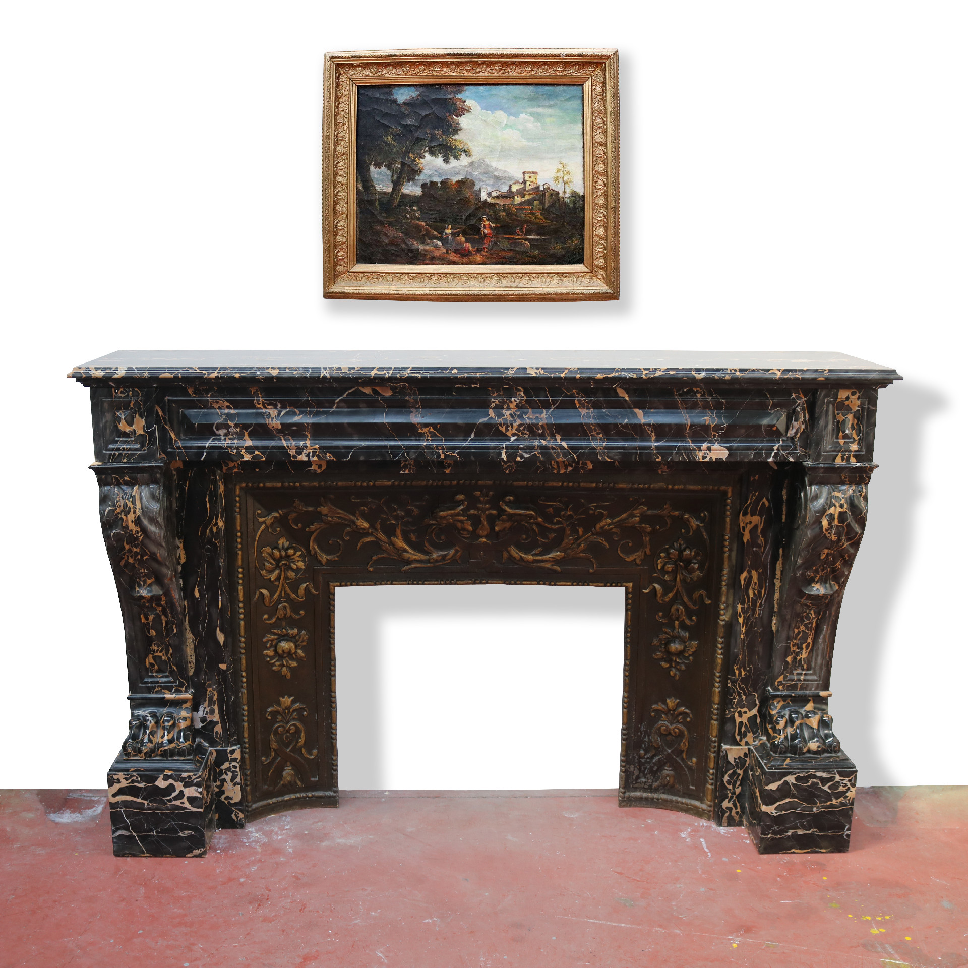 Camino antico in marmo cm.165x108h. - 1