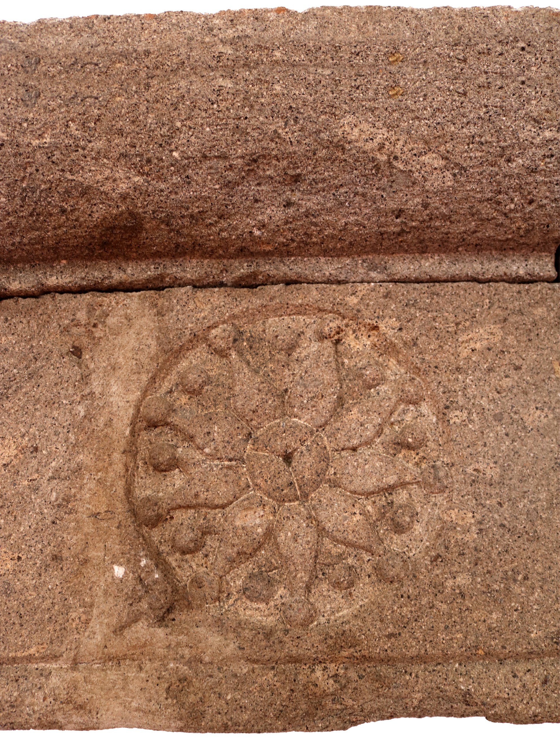 Antico camino in pietra cm 138x139h. - 1