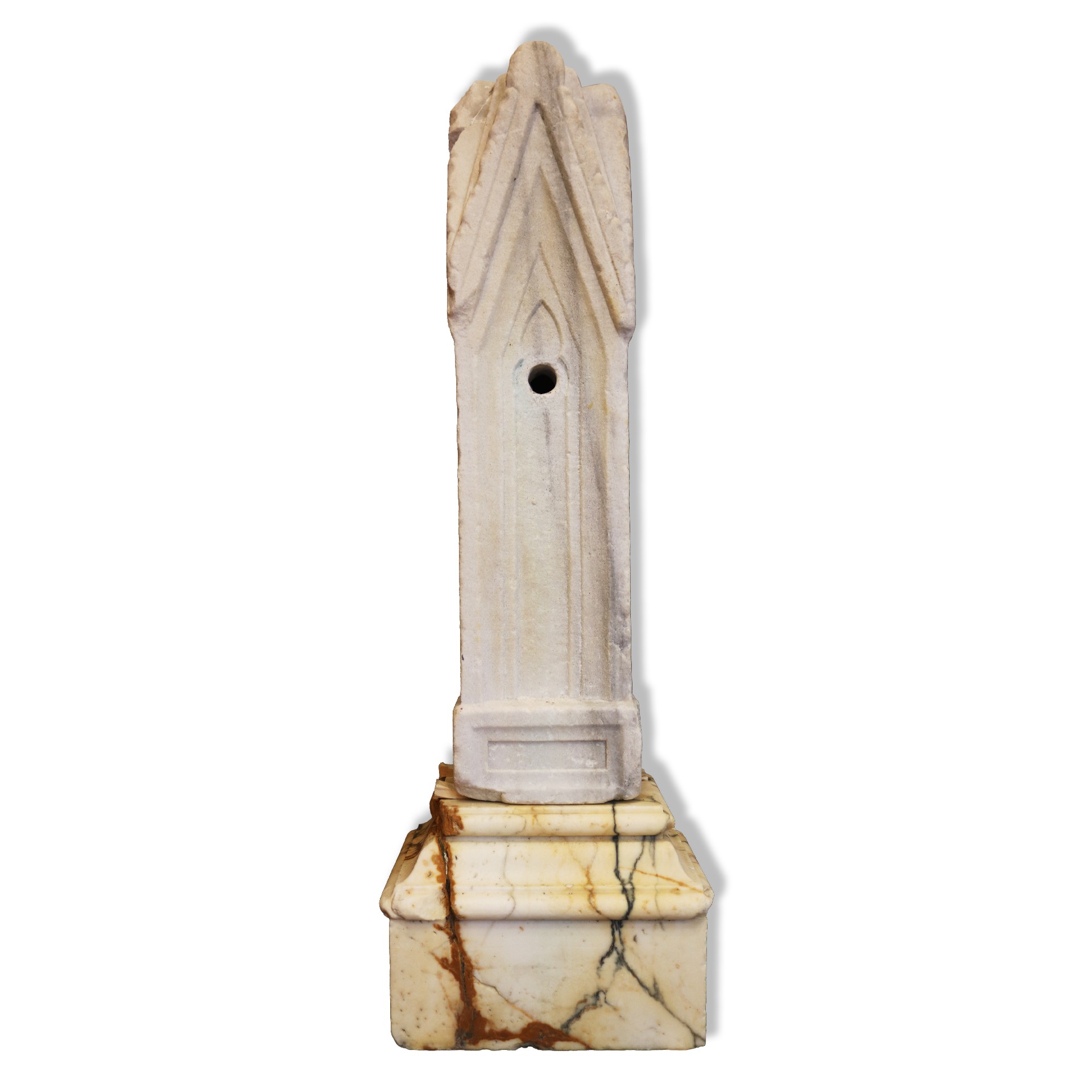 Fontana da centro in marmo. Epoca Romanica. - Fontane Antiche - Arredo Giardino - Prodotti - Antichità Fiorillo