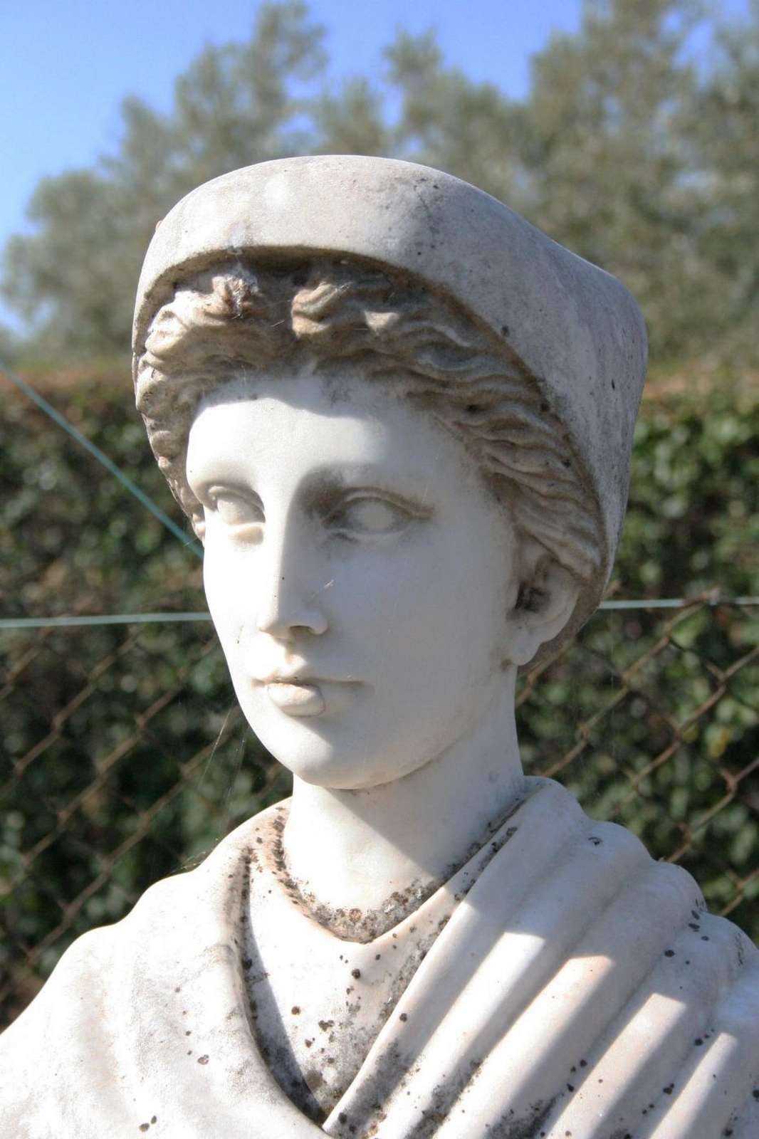 Antica statua in marmo. Epoca 1800. - 1