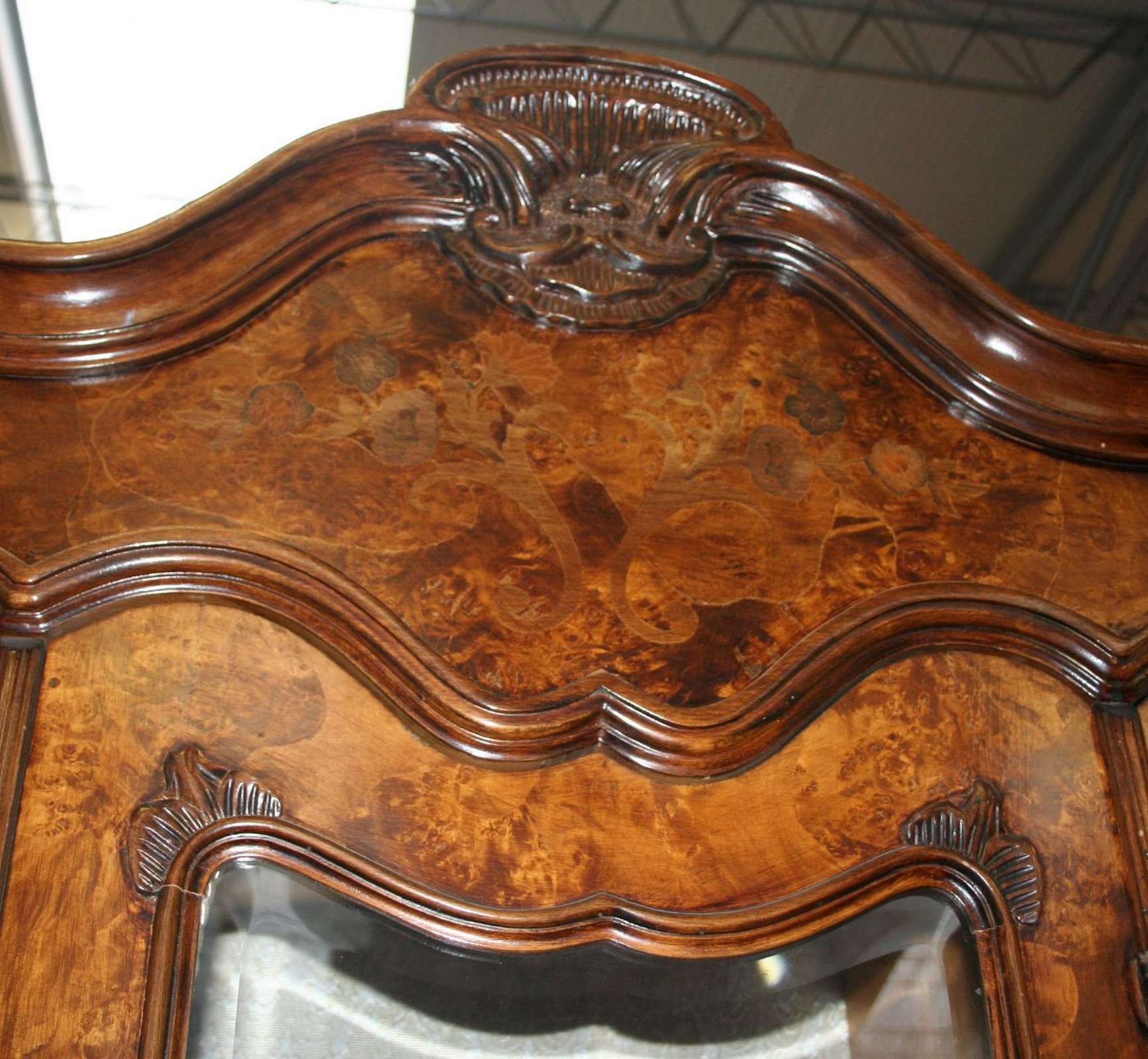 credenza in legno - 1