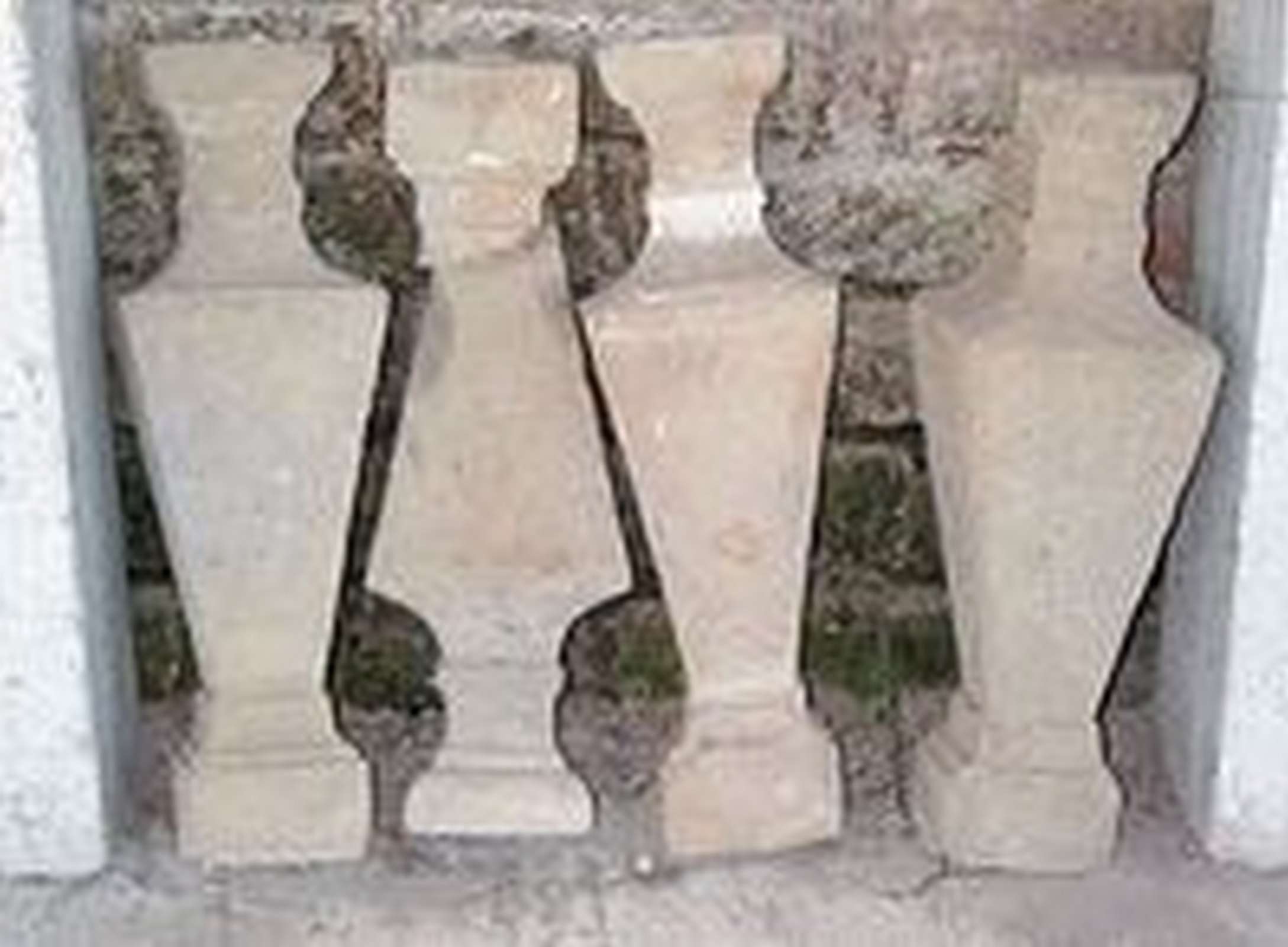 Balaustrini in pietra - Balaustre antiche - Architettura - Prodotti - Antichità Fiorillo