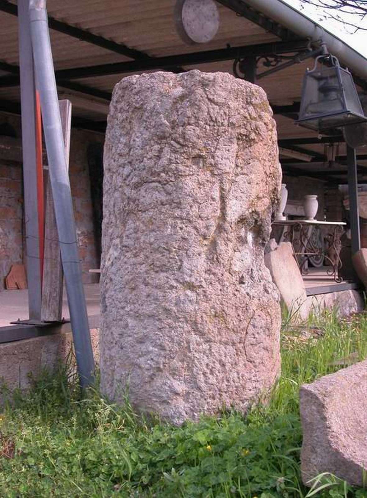 Colonna in pietra - Colonne antiche - Architettura - Prodotti - Antichità Fiorillo