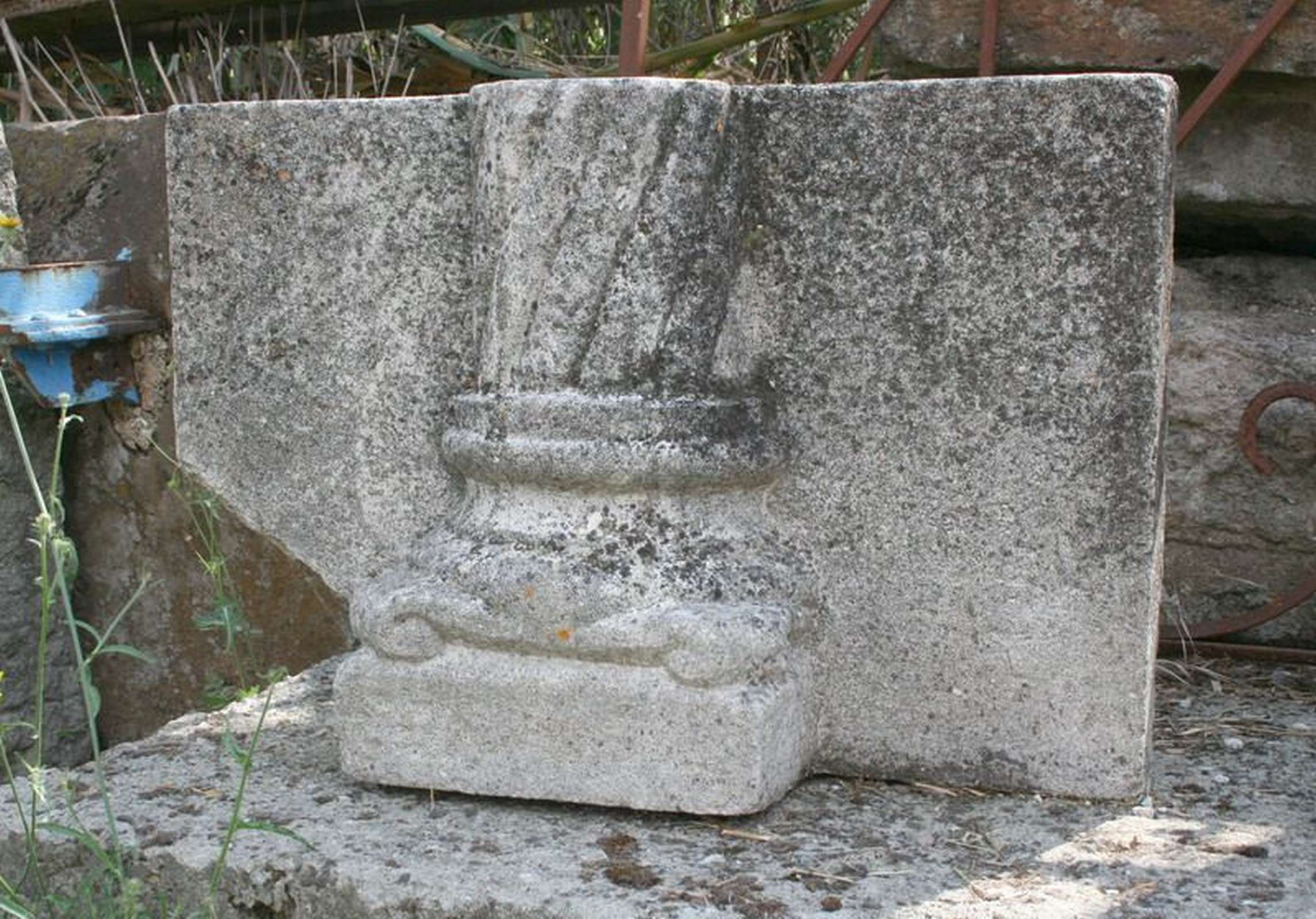 Colonna in impasto - Colonne antiche - Architettura - Prodotti - Antichità Fiorillo