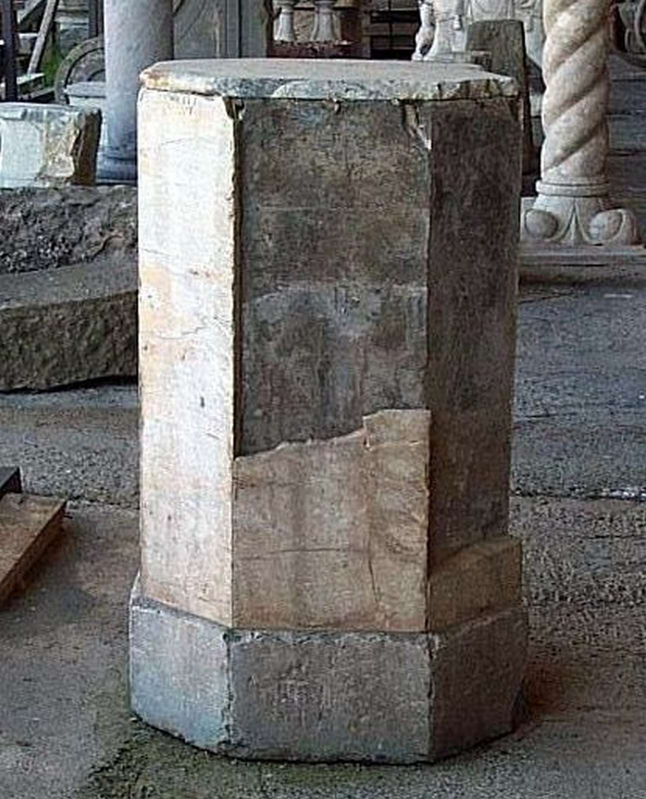 Colonna in marmo - Colonne antiche - Architettura - Prodotti - Antichità Fiorillo