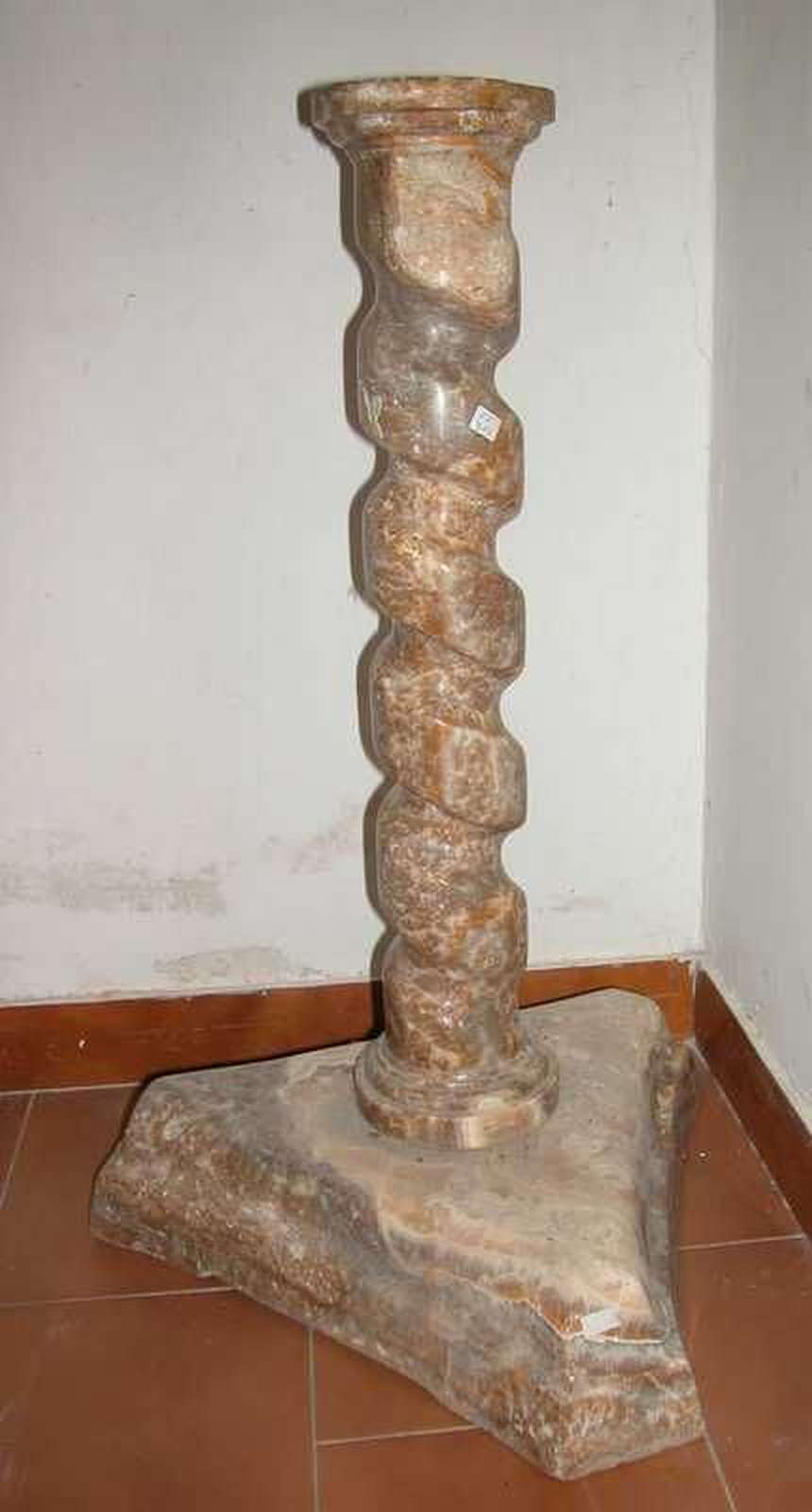 colonna in marmo - 1