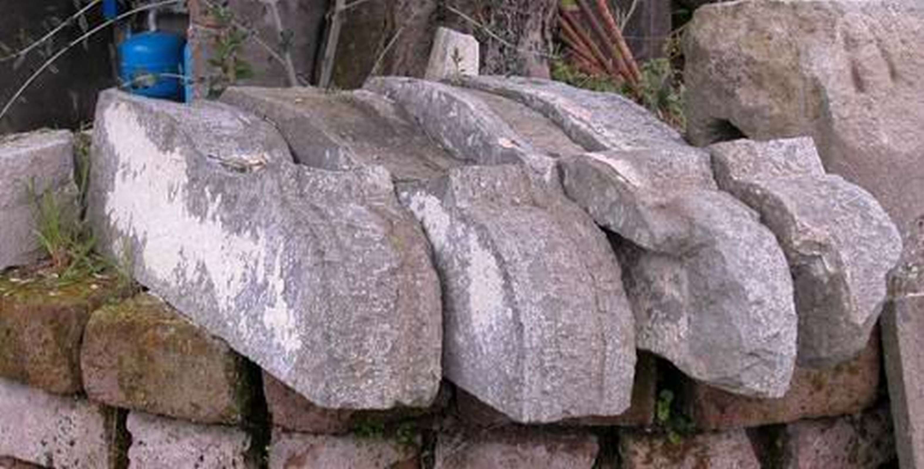 Mensole in pietra - Mensole antiche - Architettura - Prodotti - Antichità Fiorillo