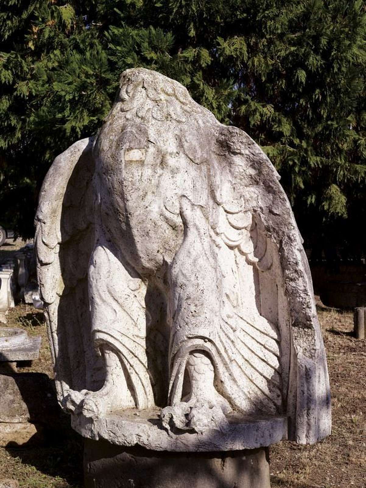 Antica statua in pietra. Epoca 1800. - 1