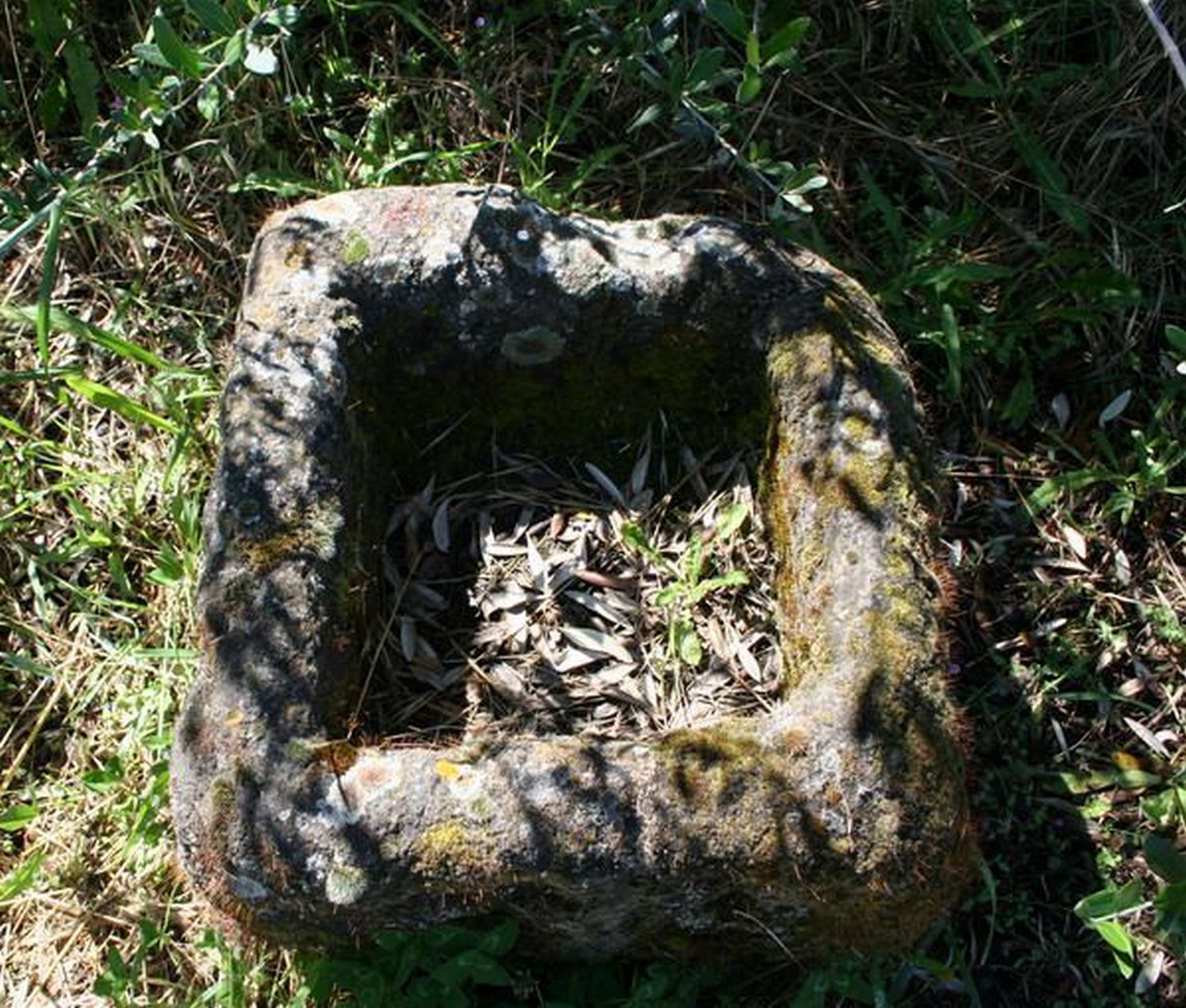 Antica vasca in pietra - Vasche - Arredo Giardino - Prodotti - Antichità Fiorillo