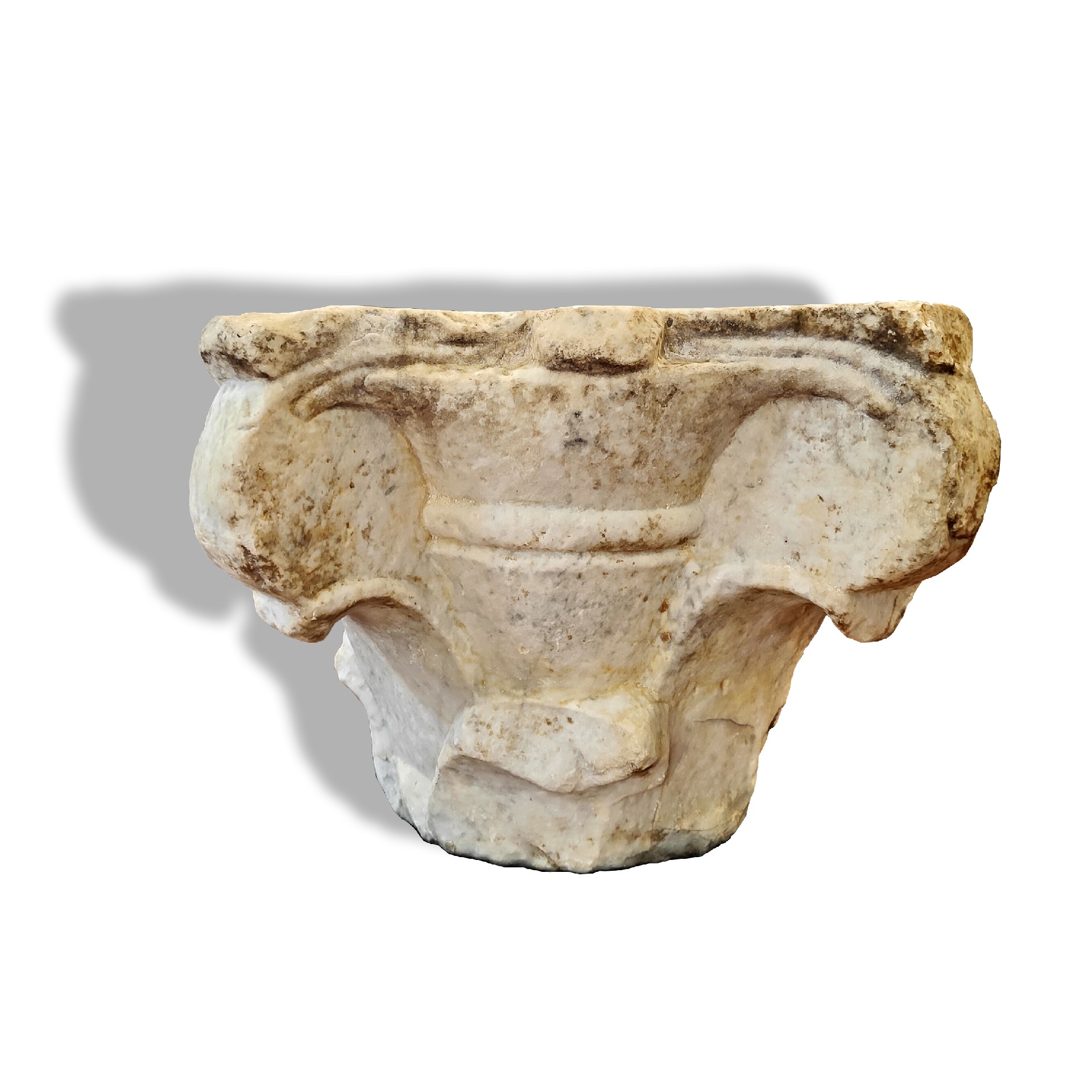 Antico capitello in marmo. - Capitelli basi per colonne - Architettura - Prodotti - Antichità Fiorillo