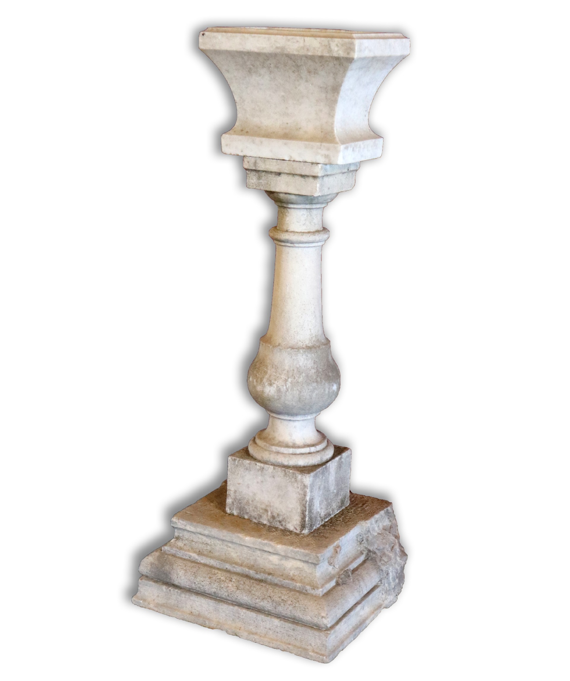 Antica fontana in marmo. - 1