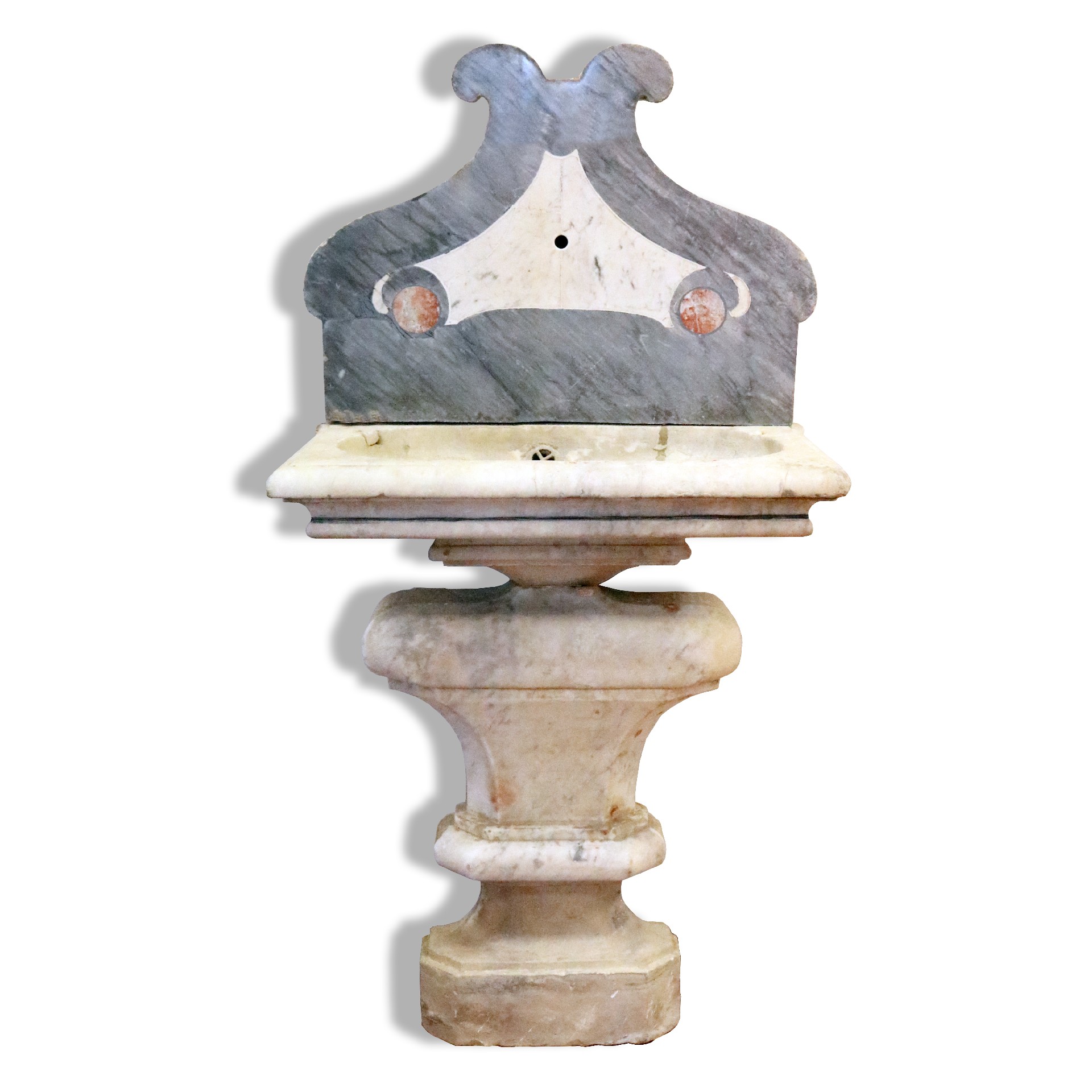 Antica fontana in marmo da muro. - Fontane Antiche - Arredo Giardino - Prodotti - Antichità Fiorillo