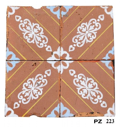 Antica pavimentazione in maiolica 