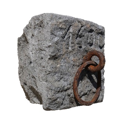 Ferma cavallo antico in pietra datato 1600. 
