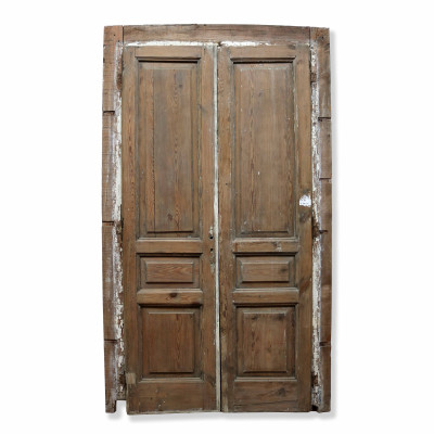 Antica porta in legno. 