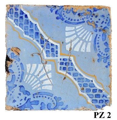 Antica pavimentazione in maiolica. 